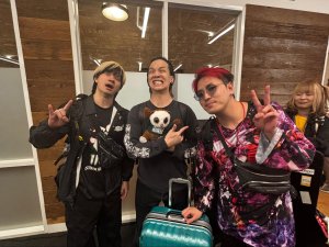 Swoop with J=Pop Band